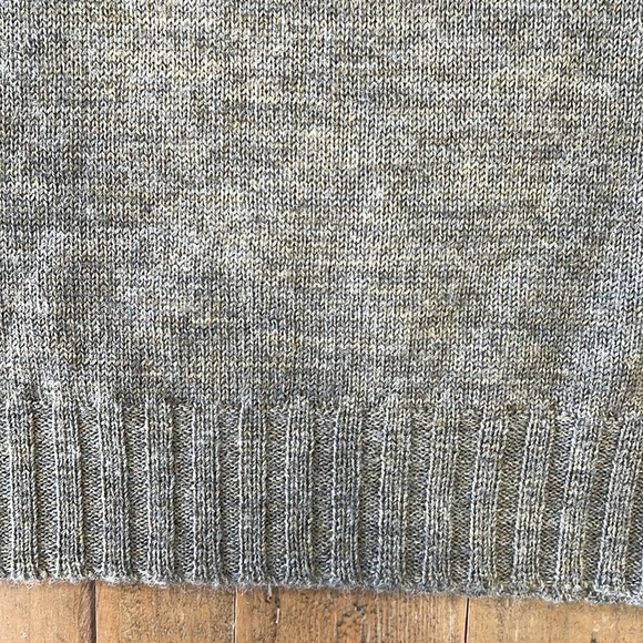 Alexa Chung for AG Scotland olivine wool mock neck sweater - Picture 4 of 10